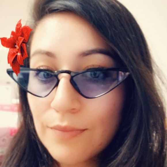 Aesthetic Fashion Small Cat Eye Sunglasses - Picture 5 of 8